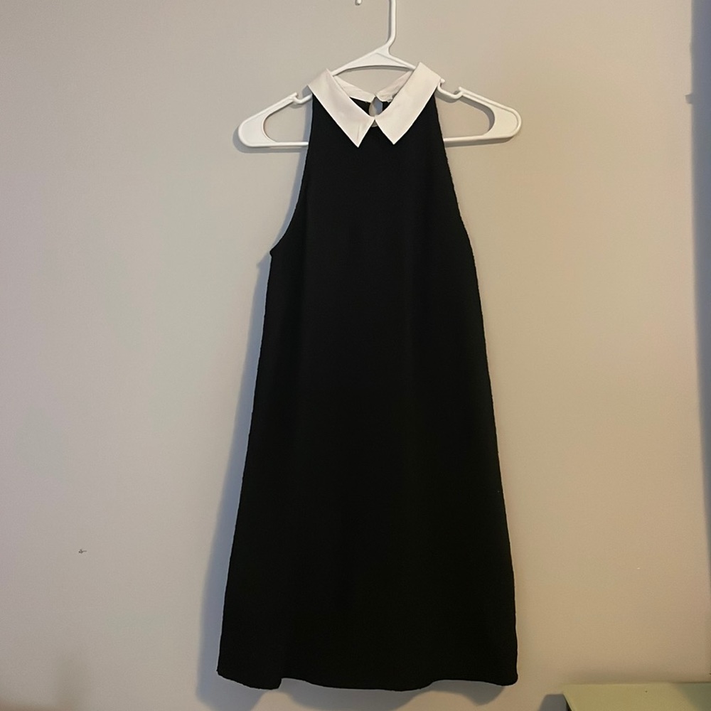 ZARA BLACK TWEED HALTER NECK DRESS. SIZE SMALL. LIKE NEW